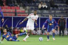 Fora de casa, Inter vence o Bragantino por 3 a 1 pelo Campeonato Brasileiro